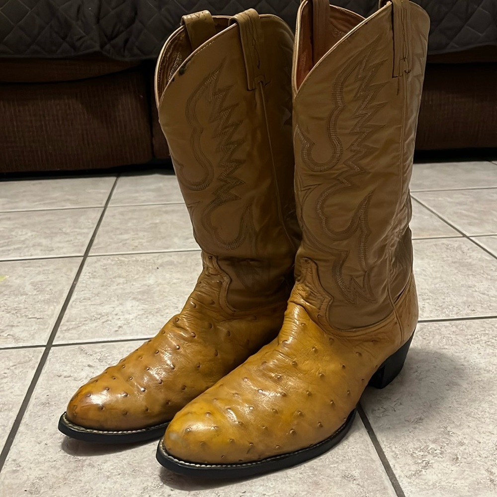 Tony Lama Men’s Ostrich Quill Buttercup/ Tan Size 12 D